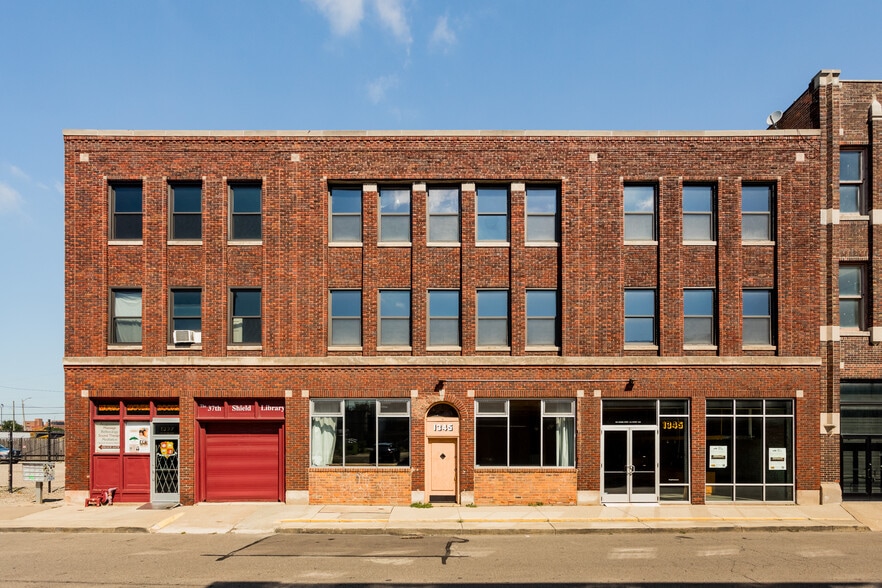1337-1345 Division St, Detroit, MI for sale - Building Photo - Image 1 of 12