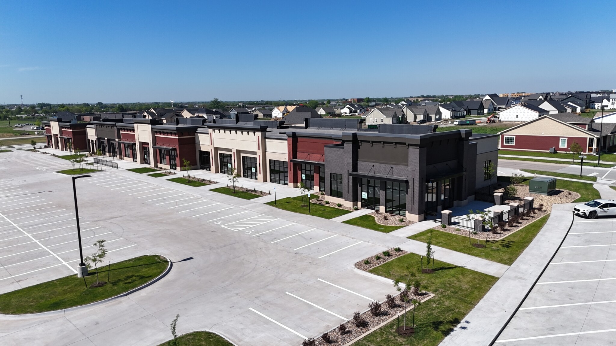 1630 S Ankeny Blvd, Ankeny, IA for lease Primary Photo- Image 1 of 9