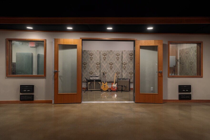 2205 E 12th St, Austin, TX à vendre - Photo intérieure - Image 2 de 39