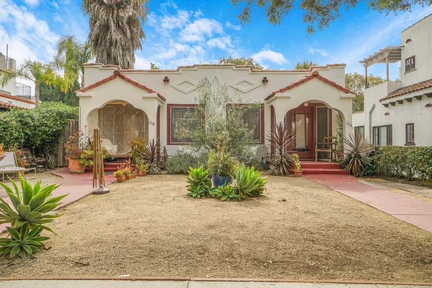 1218 Poinsettia Dr, West Hollywood, CA for sale - Building Photo - Image 2 of 14