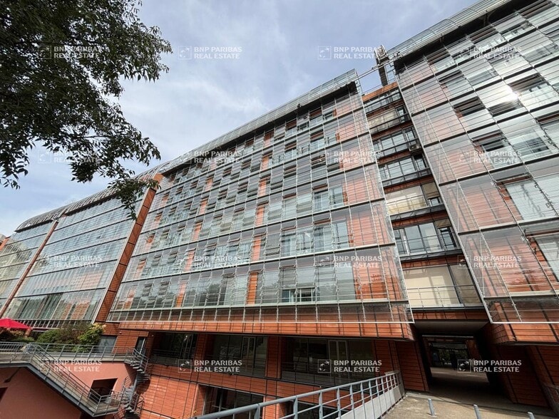 63-67 Quai Charles De Gaulle, Lyon for sale - Building Photo - Image 3 of 26