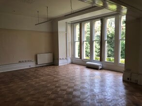 Queens Rd, Huddersfield à louer Photo intérieure- Image 1 de 3