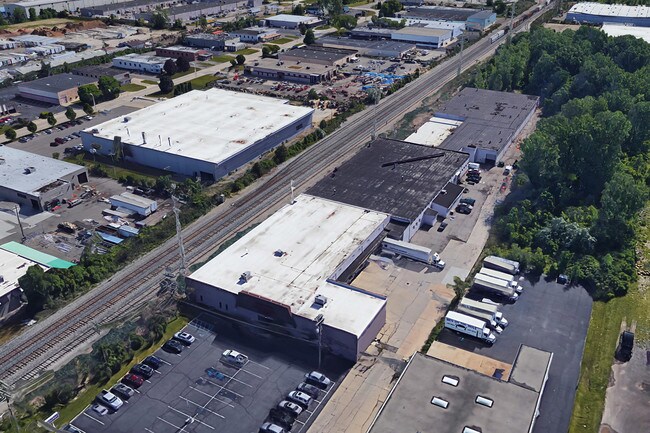 More details for 12500 Merriman Rd, Livonia, MI - Industrial for Lease