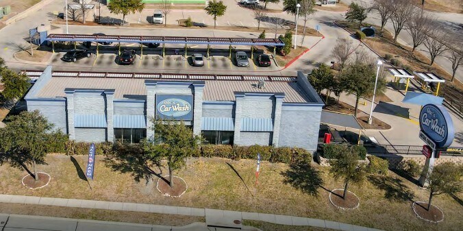 2561 MacArthur Blvd, Lewisville, TX à vendre Photo principale- Image 1 de 1