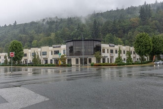 43995 Progress Way, Chilliwack, BC for lease Interior Photo- Image 1 of 12