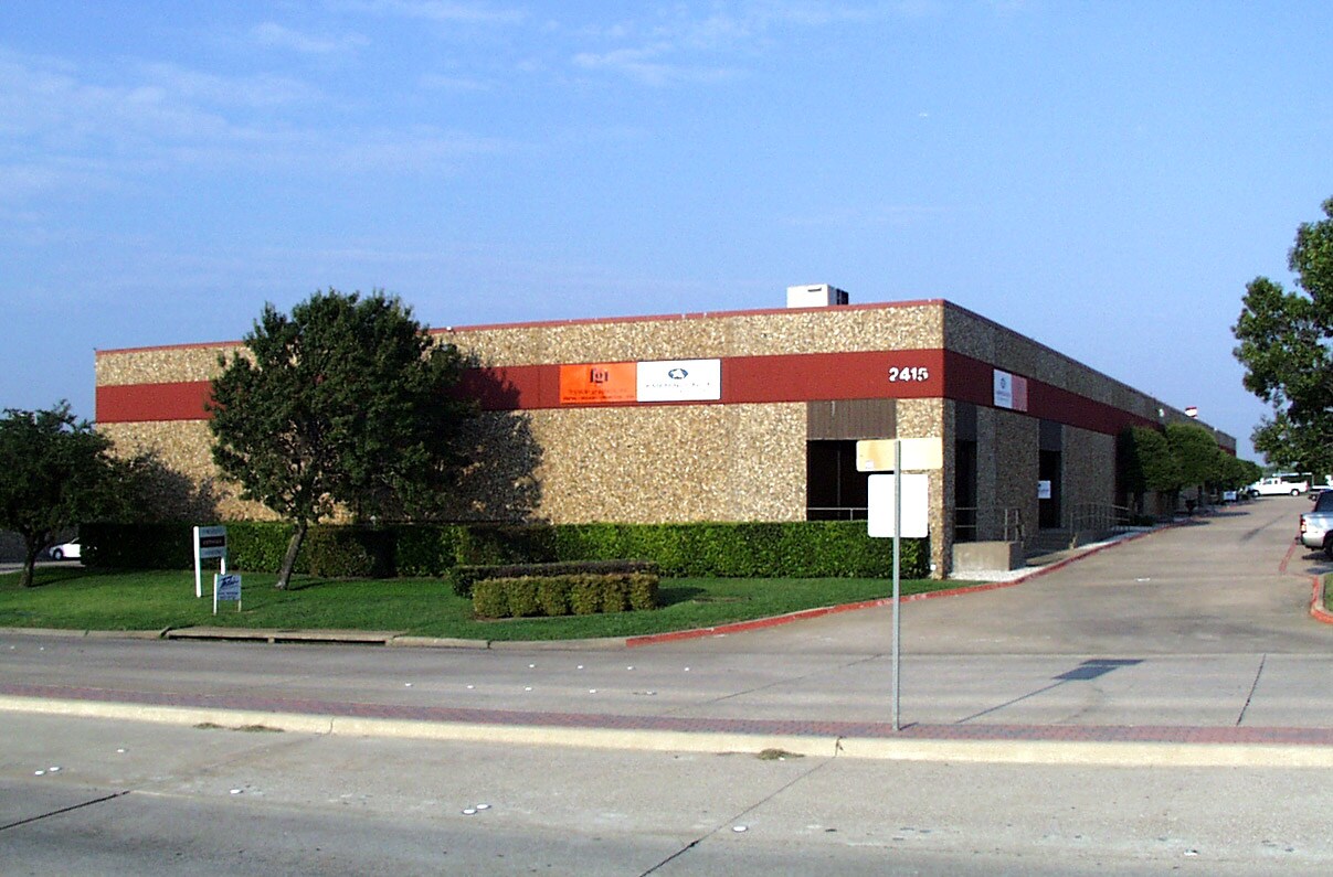 2415 Midway Rd, Carrollton, TX à vendre Photo du bâtiment- Image 1 de 1