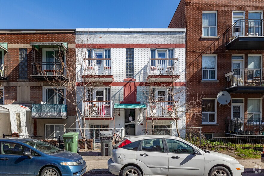 7547 Av Bloomfield, Montréal, QC à vendre - Photo principale - Image 1 de 1