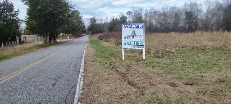 Thompson Chapel Rd, Spartanburg, SC for sale - Building Photo - Image 2 of 6