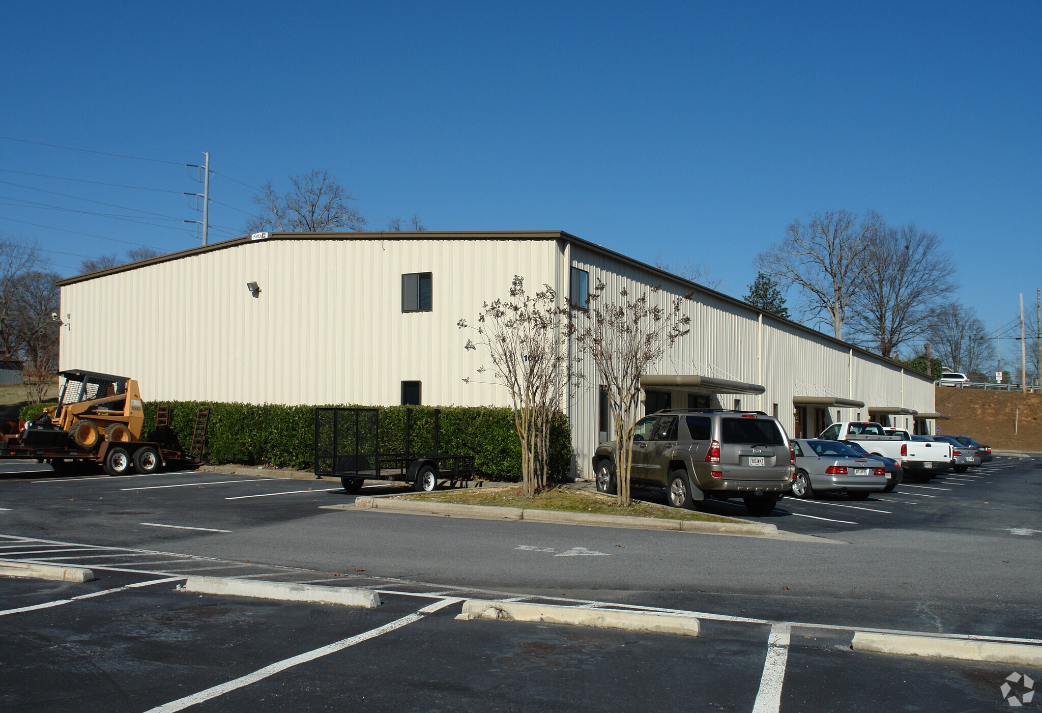 450 S Cemetery St, Norcross, GA for lease Building Photo- Image 1 of 10