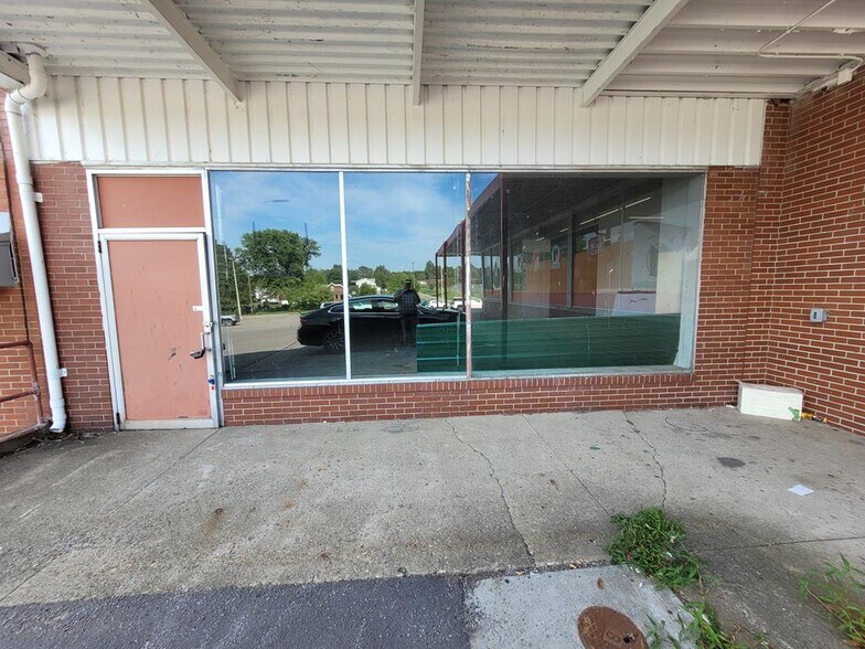 809-811 Grandview Rd, Oil City, PA à louer - Photo du bâtiment - Image 2 de 8