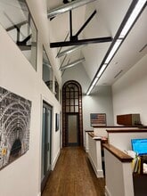 8 Hillside Ave, Montclair, NJ for lease Interior Photo- Image 2 of 6