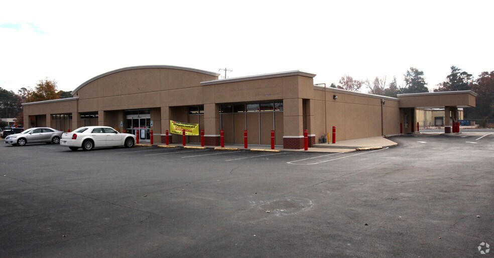 6115-6117 Baseline Rd, Little Rock, AR à louer - Photo du bâtiment - Image 2 de 2
