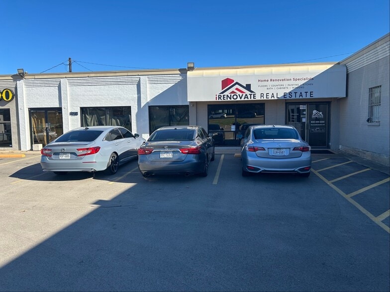 1109 Dallas Dr, Denton, TX for lease - Building Photo - Image 3 of 19