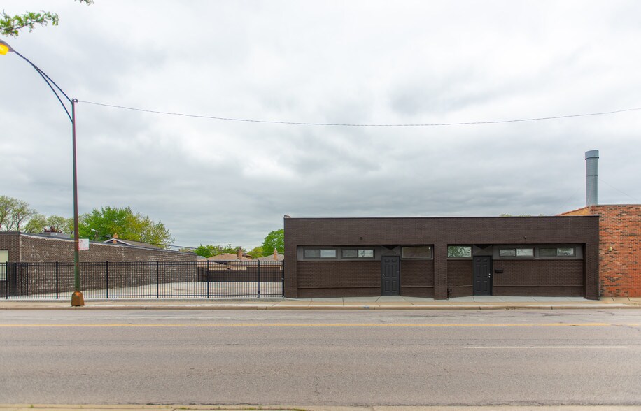 5710-5712 S Central Ave, Chicago, IL à vendre - Photo du bâtiment - Image 3 de 18