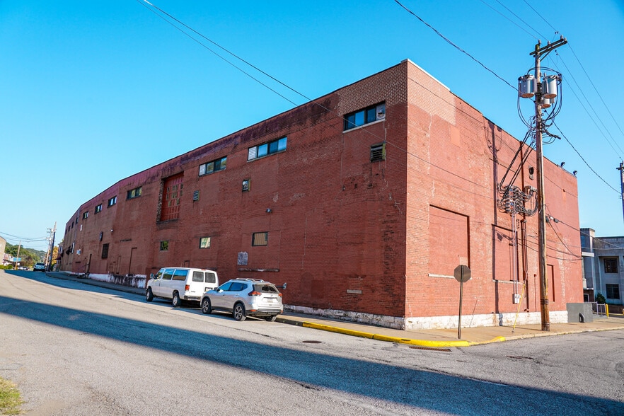 1600 Marys Ave, Sharpsburg, PA for sale - Building Photo - Image 3 of 20