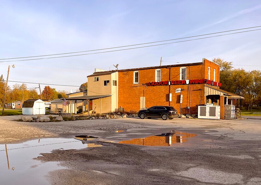 3507 Palms Rd, Casco, MI à vendre - Photo du bâtiment - Image 2 de 29