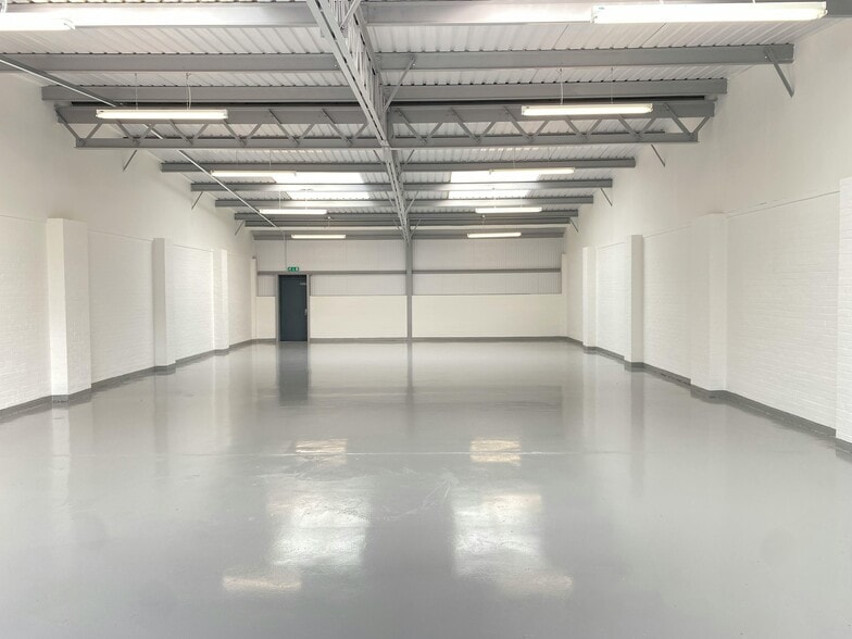Wulfric Sq, Peterborough for lease - Building Photo - Image 3 of 8