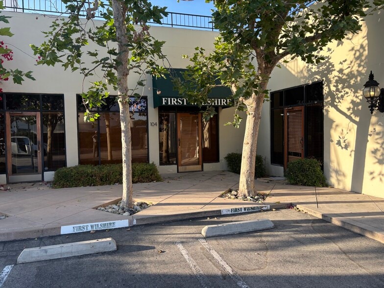 1210-1214 E Green St, Pasadena, CA for lease - Building Photo - Image 3 of 10