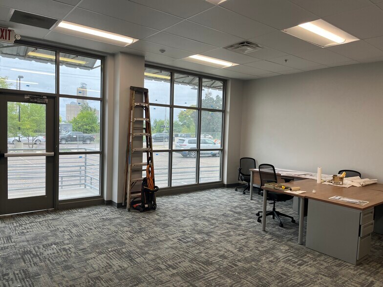 543 James Ave, Saint Paul, MN à vendre - Photo du bâtiment - Image 2 de 25