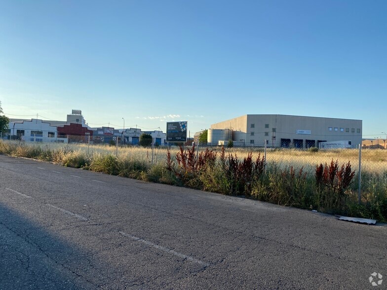 Calle Vereda del Guijar, 22, Arganda del Rey, Madrid à vendre - Photo du bâtiment - Image 2 de 2