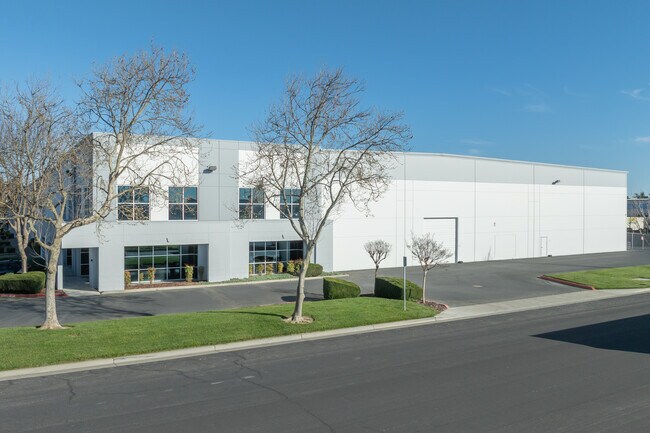 More details for 2340 E Main St, Woodland, CA - Industrial for Lease