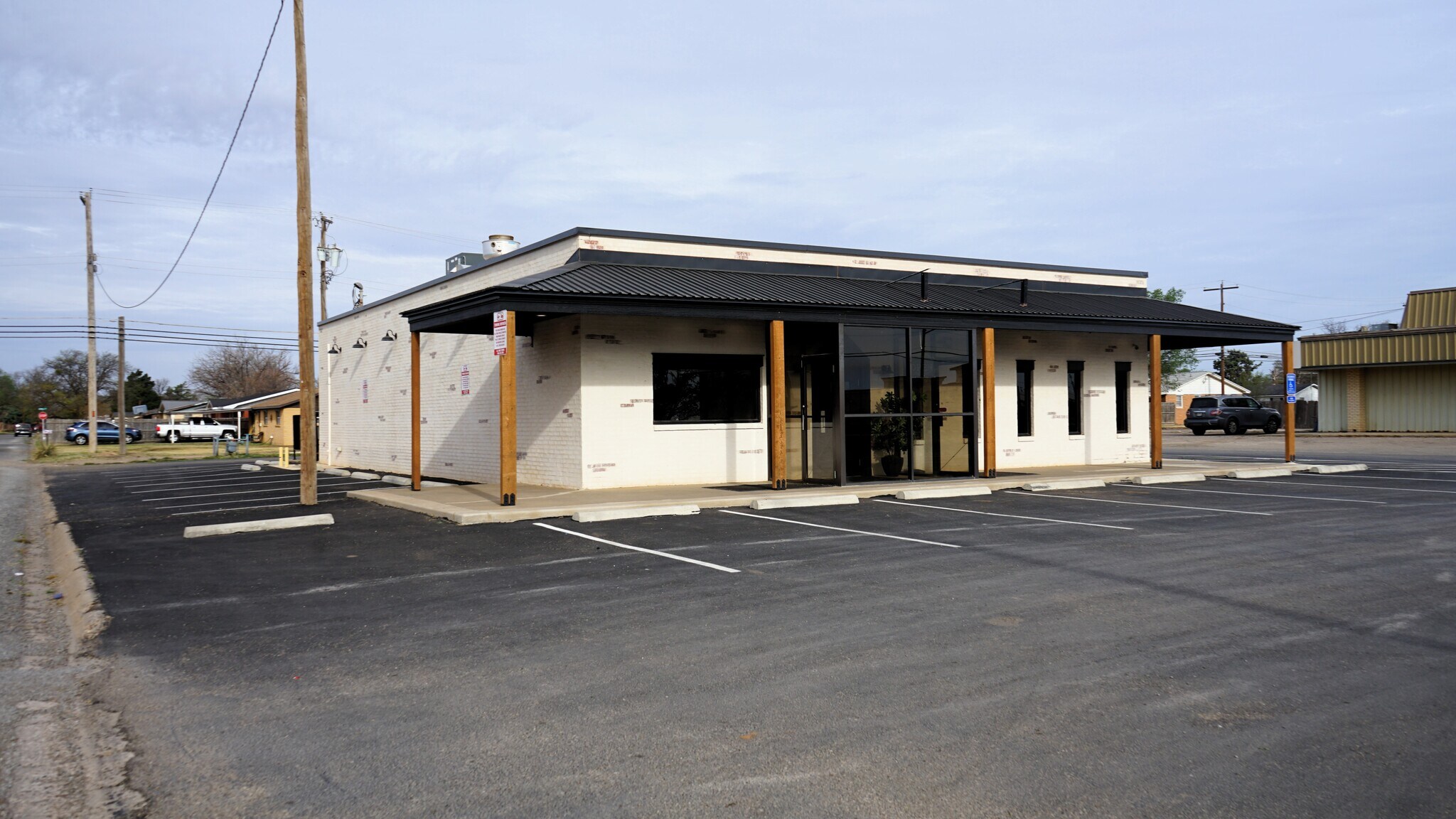 1921 Hall Ave, Littlefield, TX for sale Primary Photo- Image 1 of 24