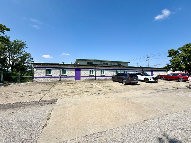 1004 Gaty ave, East Saint Louis, IL à vendre - Photo du bâtiment - Image 3 de 26