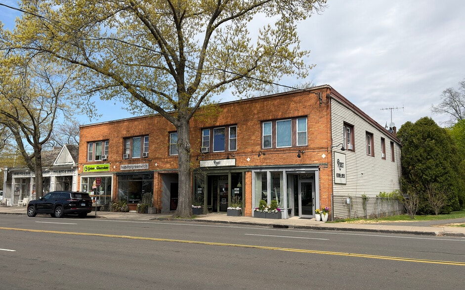 232-238 E Putnam Ave, Cos Cob, CT for lease - Building Photo - Image 2 of 12