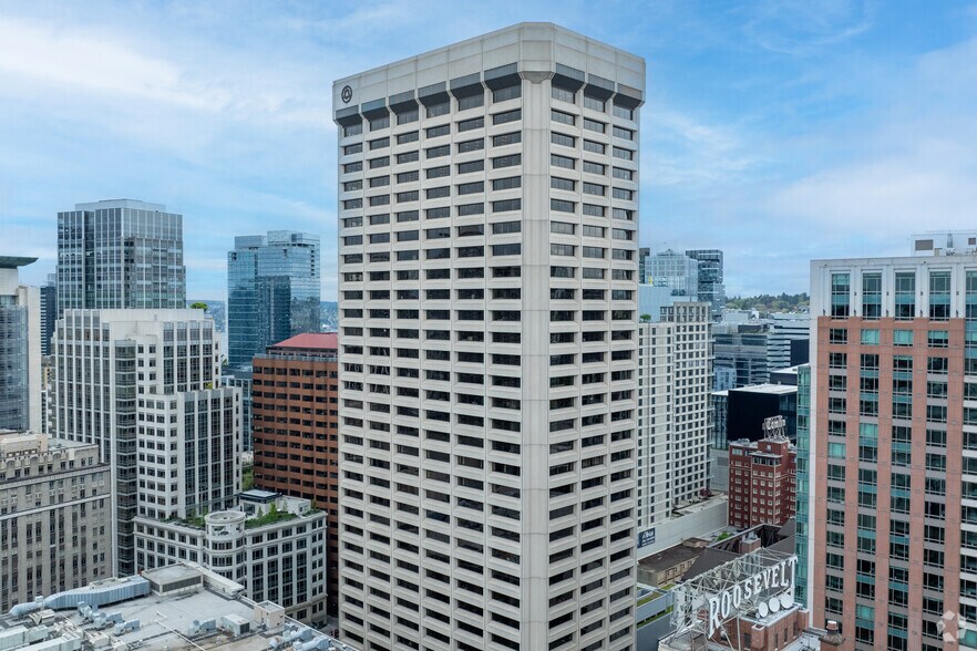 1600 7th Ave, Seattle, WA à louer - Photo du bâtiment - Image 1 de 12