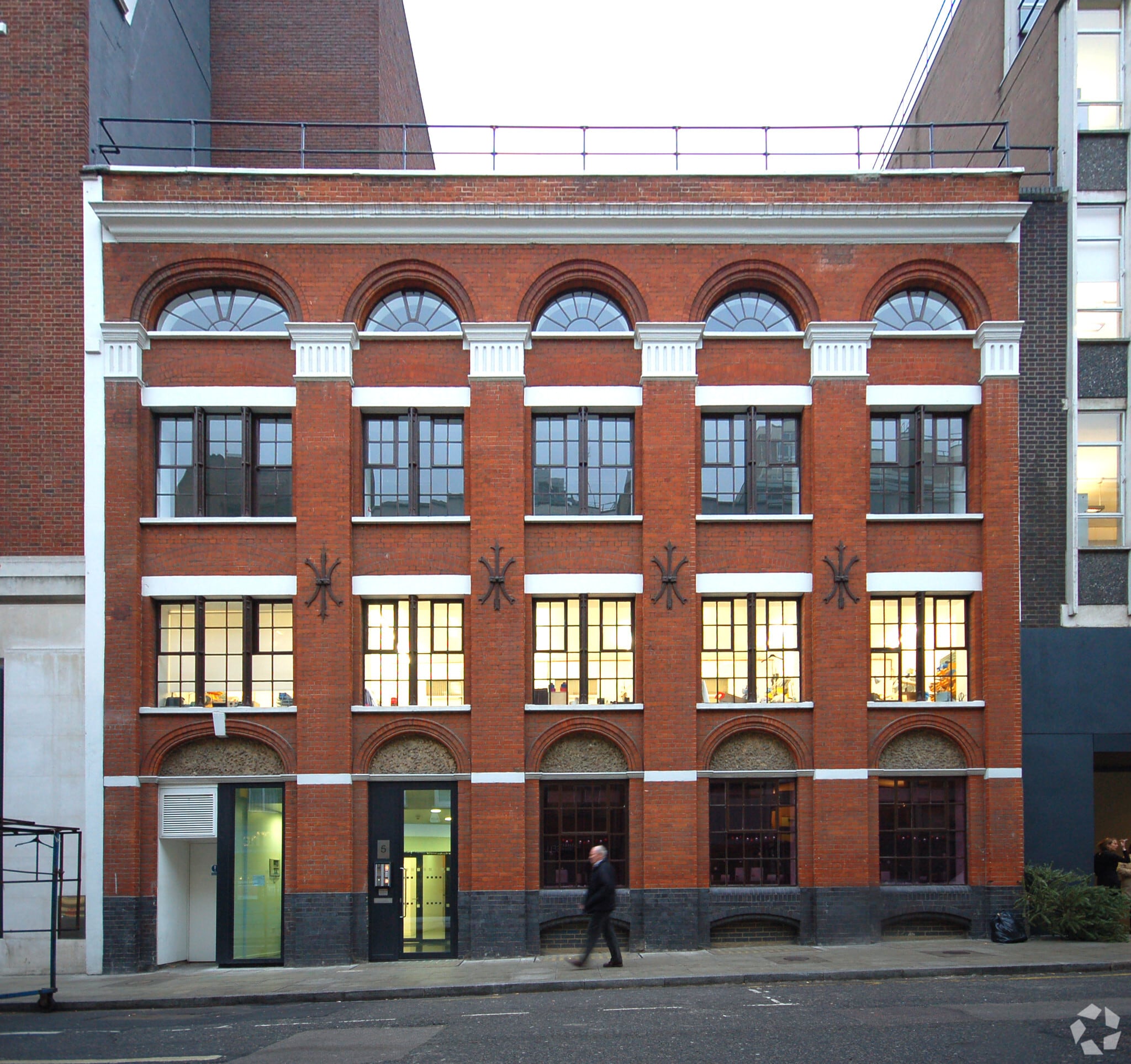 5 St. Cross St, London for lease Primary Photo- Image 1 of 58