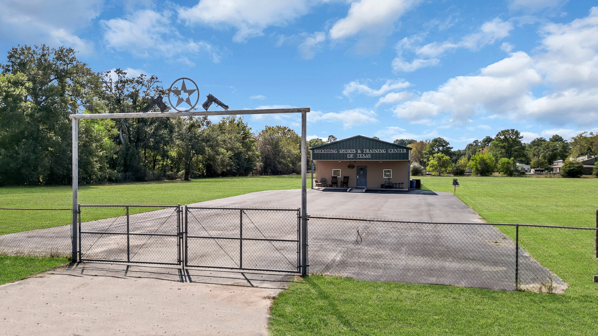 20003 Bauer Hockley Road Rd, Tomball, TX for sale Primary Photo- Image 1 of 35
