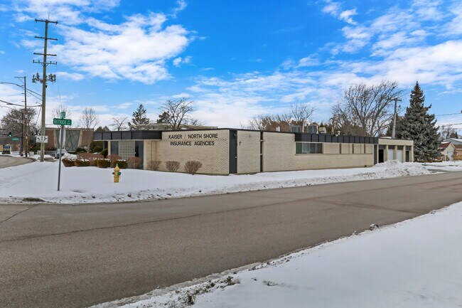 More details for 1400 Sunset Ave, Waukegan, IL - Office for Sale