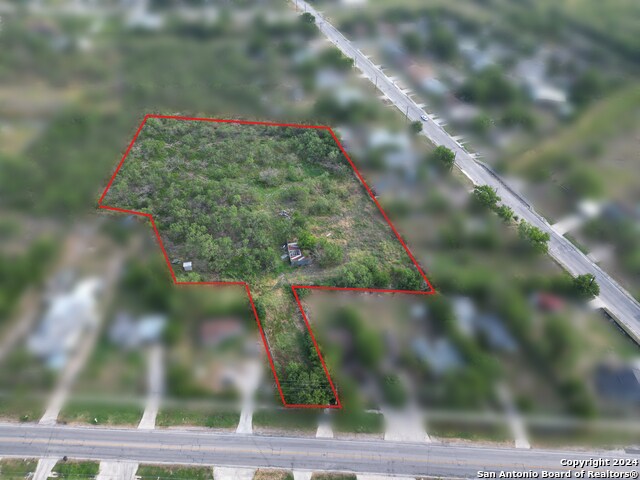 835 Gillette Blvd, San Antonio, TX à vendre - Photo du bâtiment - Image 2 de 5