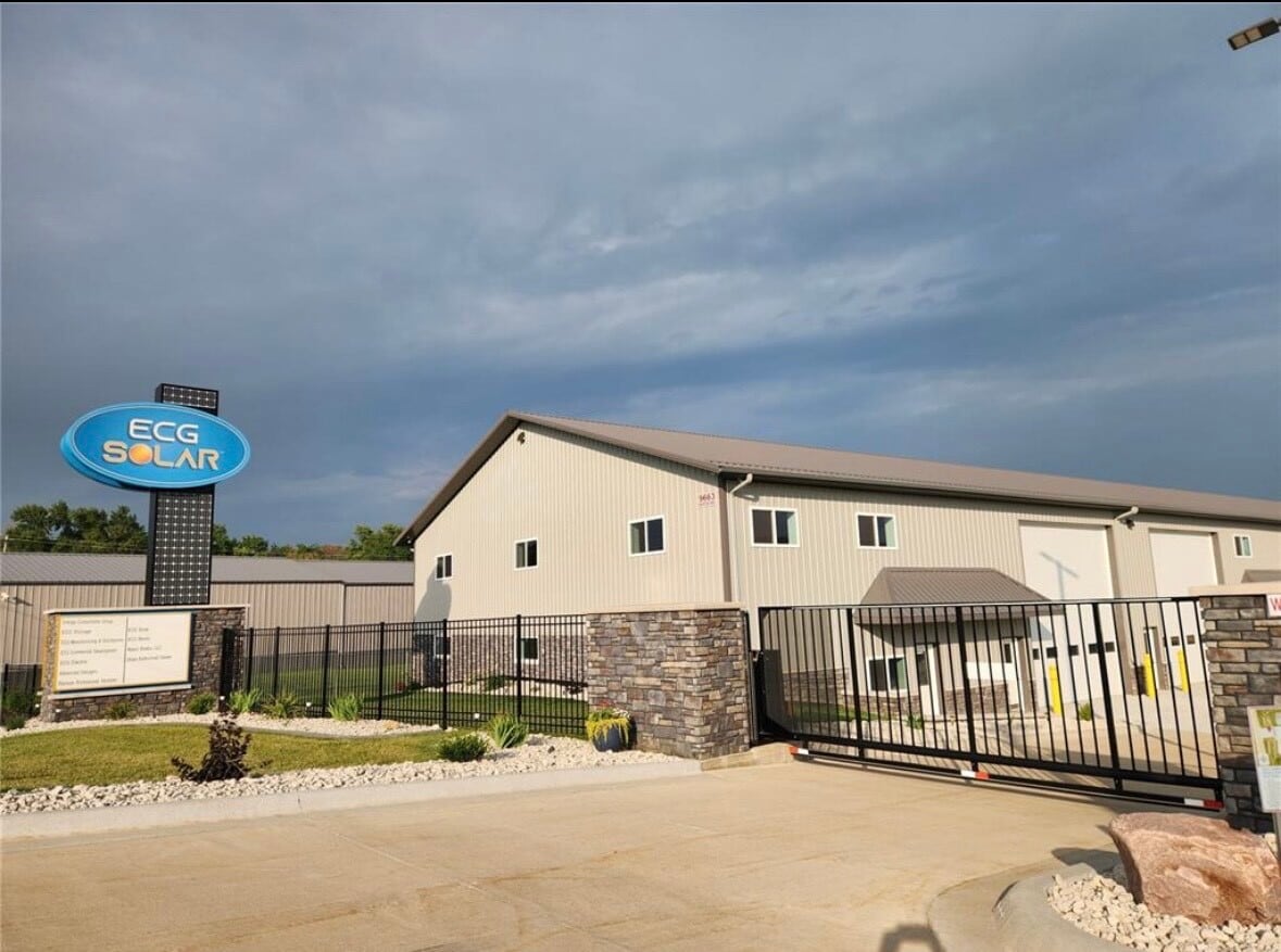 9663 230th Ave, Anamosa, IA for lease Primary Photo- Image 1 of 19