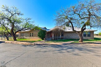Plus de détails pour 2450 Maple St, Abilene, TX - Spécialité à vendre
