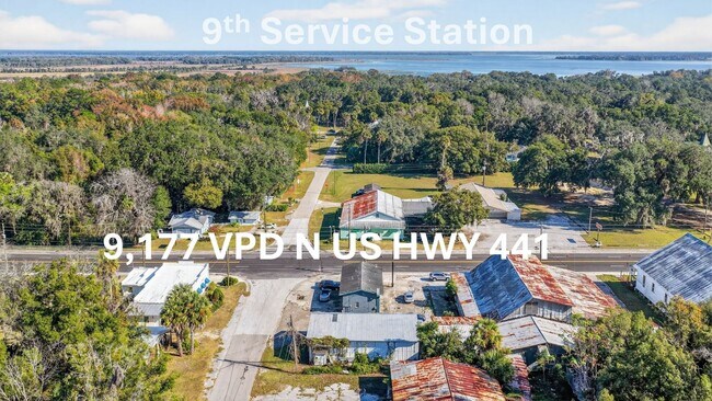 Plus de détails pour 20700 9th St, McIntosh, FL - Commerce de détail à vendre