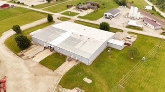 Plus de détails pour 301 Northwestern Ave, Chariton, IA - Industriel à louer