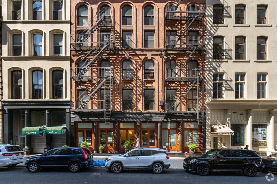 110 Duane St, New York, NY à louer - Photo du bâtiment - Image 3 de 4