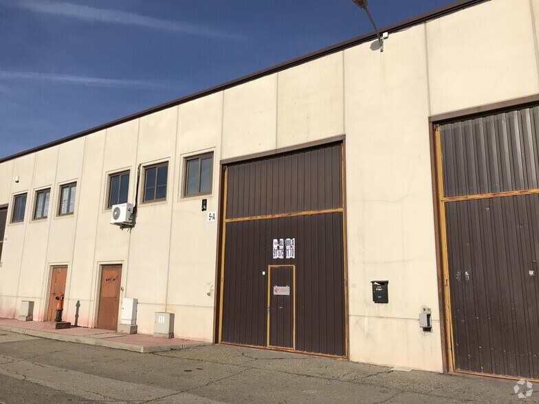 Carretera de Daganzo PK 3, 200, Alcalá de Henares, Madrid à louer - Photo du bâtiment - Image 3 de 5