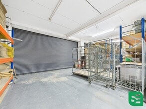 320-328 Selbourne Rd, Luton for lease Interior Photo- Image 1 of 6
