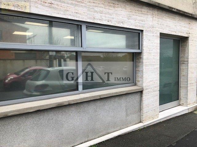 Industrial in Villeneuve-le-Roi for lease - Building Photo - Image 2 of 16