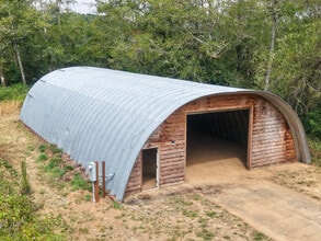 92240 N Bank Ln, Coquille, OR for lease Interior Photo- Image 1 of 15