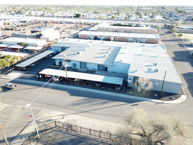 2115 W Mountain View Rd, Phoenix, AZ à louer - Photo du bâtiment - Image 2 de 10