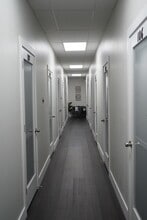681 NW 108th St, Miami, FL for lease Interior Photo- Image 2 of 6