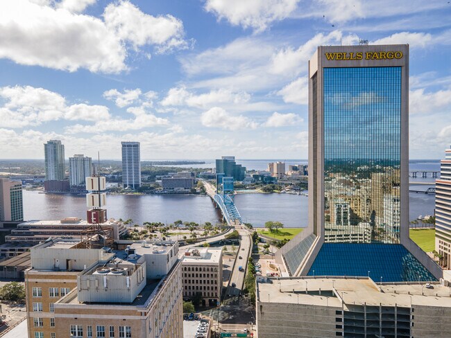 More details for 1 Independent Dr, Jacksonville, FL - Office for Lease