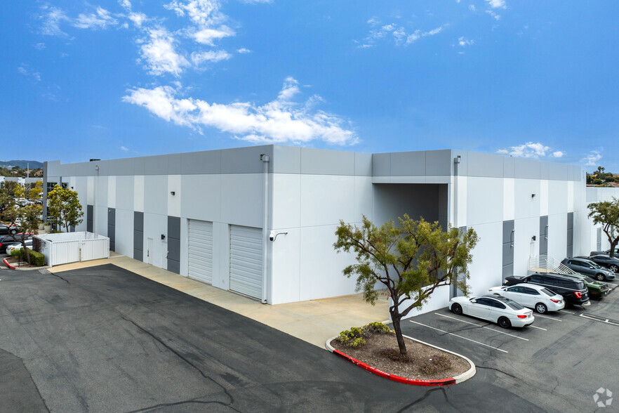 1816 Ord Way, Oceanside, CA for lease - Building Photo - Image 3 of 4