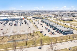 Plus de détails pour 3005 SW Wiley Blvd, Cedar Rapids, IA - Commerce de détail à louer