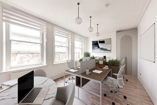 Plus de détails pour 85 Mortimer St, Londres - Bureau à louer