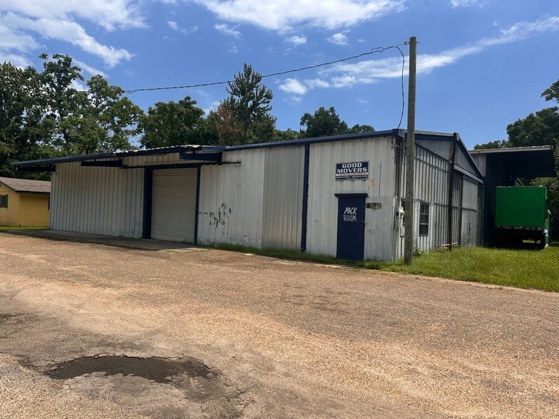 4517 11th St, Gulfport, MS for sale - Building Photo - Image 2 of 9