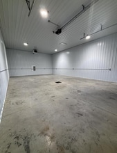 20557 Grace Ave, Pierre, SD for lease Interior Photo- Image 2 of 3